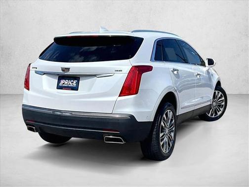 Crystal White Tricoat 2017 Cadillac XT5 Premium Luxury