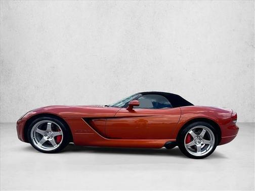 2005 Dodge Viper SRT10