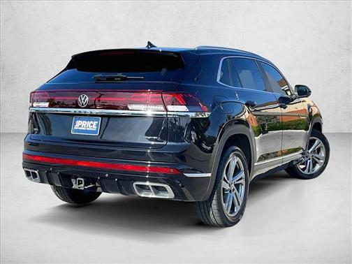 Deep Black Pearl 2024 Volkswagen Atlas Cross Sport 2.0T SEL