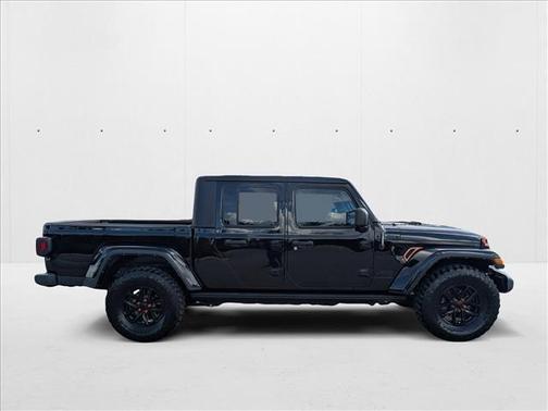 2022 Jeep Gladiator Altitude 4x4