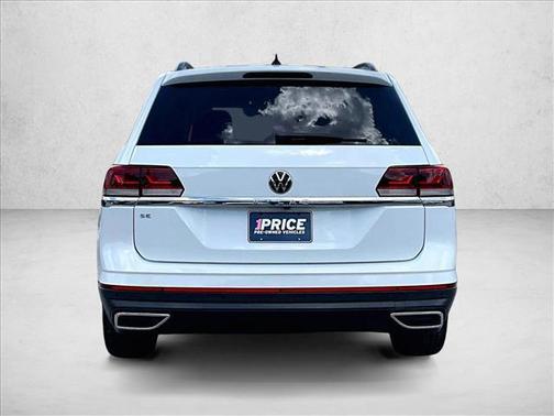 Pure White 2022 Volkswagen Atlas 2.0T SE w/Technology