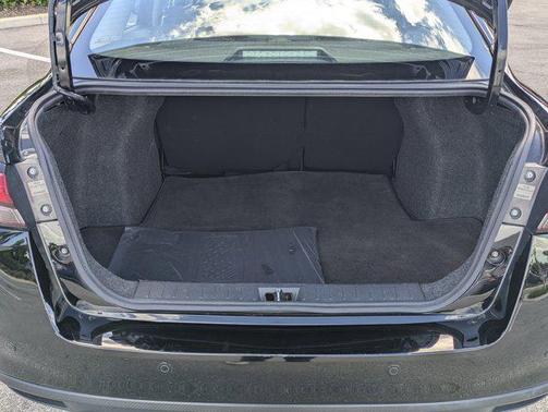 2023 Nissan Versa 1.6 SV