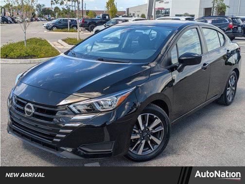 2023 Nissan Versa 1.6 SV