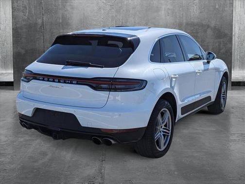 2021 Porsche Macan Base