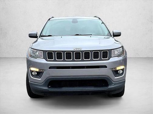 Billet Silver Metallic Clearcoat 2017 Jeep New Compass Latitude