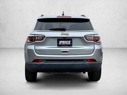 Billet Silver Metallic Clearcoat 2017 Jeep New Compass Latitude