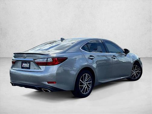 2017 Lexus ES 350 Base