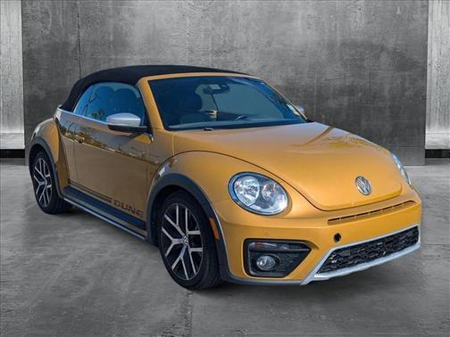 2017 Volkswagen Beetle 1.8T Dune