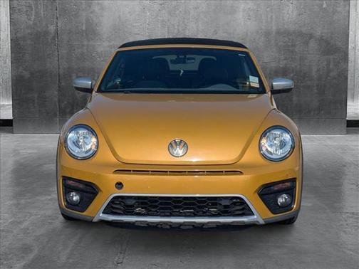 2017 Volkswagen Beetle 1.8T Dune