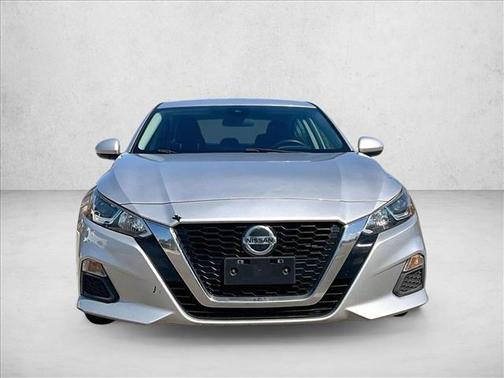 Brilliant Silver Metallic 2020 Nissan Altima S FWD