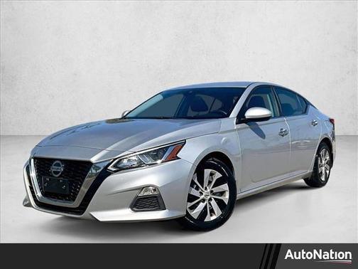 Brilliant Silver Metallic 2020 Nissan Altima S FWD