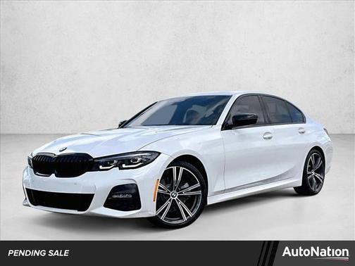 Alpine White 2022 BMW 330 330i