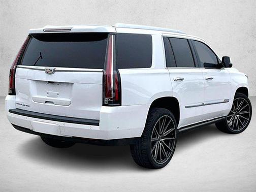 Crystal White Tricoat 2019 Cadillac Escalade Premium Luxury
