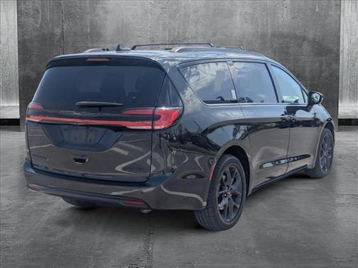 2021 Chrysler Pacifica Limited