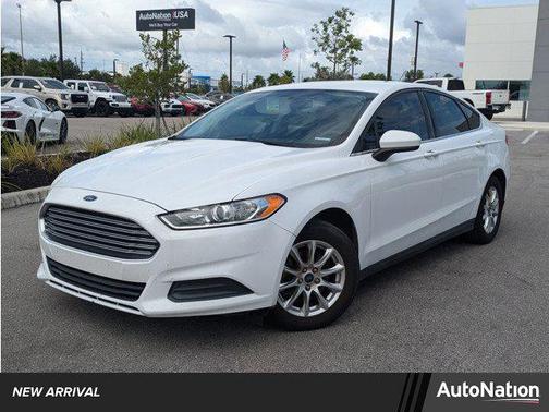 2016 Ford Fusion S