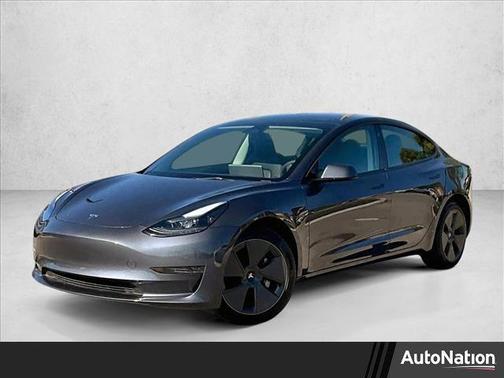 Midnight Silver Metallic 2023 Tesla Model 3 Standard Range