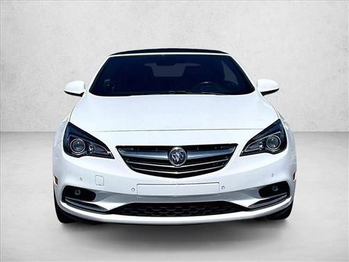 Summit White 2019 Buick Cascada Premium