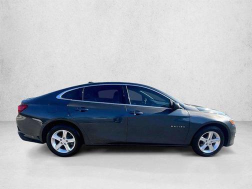 Shadow Gray Metallic 2020 Chevrolet Malibu 1LS