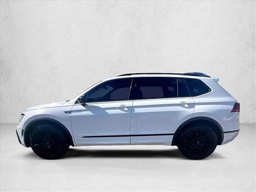 Pure White 2021 Volkswagen Tiguan 2.0T SE