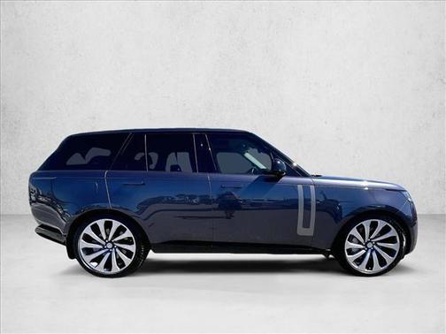 2023 Land Rover Range Rover P530 SE