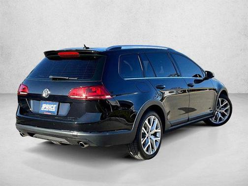 Deep Black Pearl 2017 Volkswagen Golf Alltrack TSI SEL