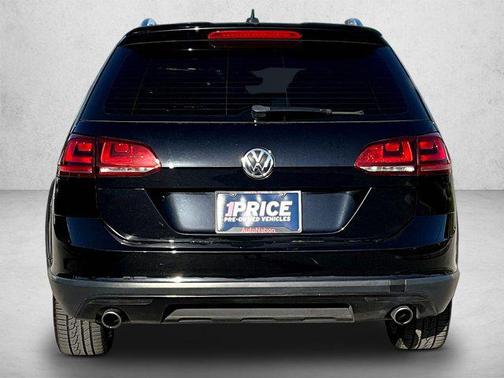 2017 Volkswagen Golf Alltrack TSI SEL