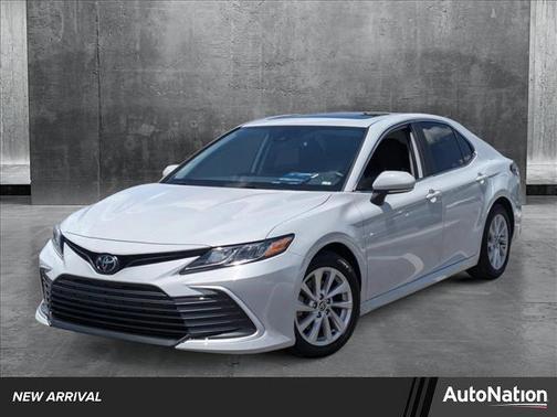 2022 Toyota Camry LE