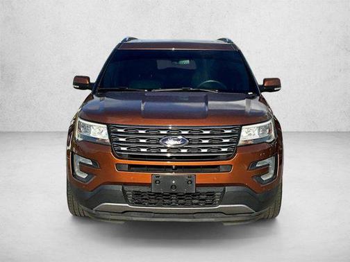 Canyon Ridge Metallic 2017 Ford Explorer Limited