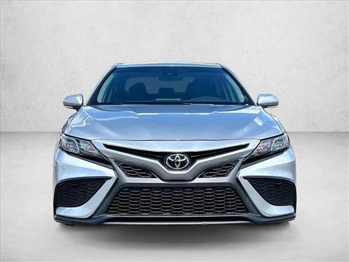Celestial Silver M 2023 Toyota Camry SE