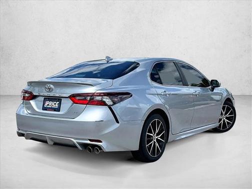 Celestial Silver M 2023 Toyota Camry SE