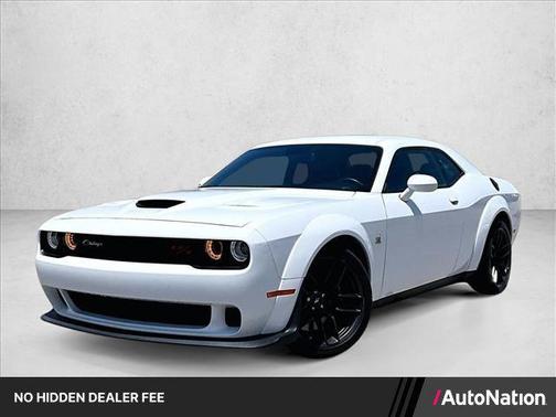 White Knuckle Clearcoat 2023 Dodge Challenger R/T Scat Pack Widebody