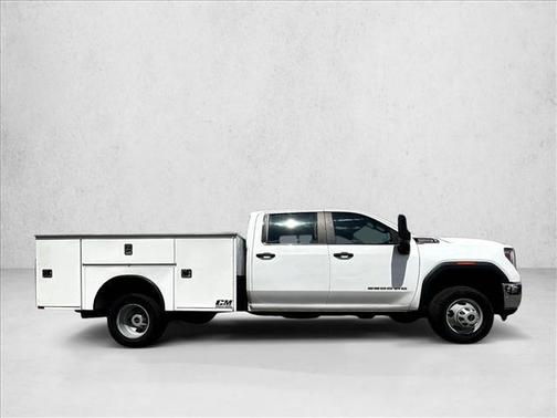 Summit White 2022 GMC Sierra 3500 Base