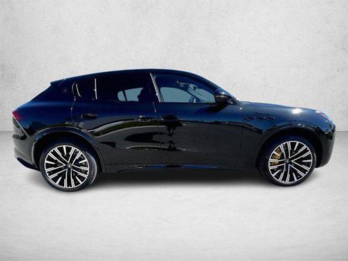 2025 Maserati Grecale Modena