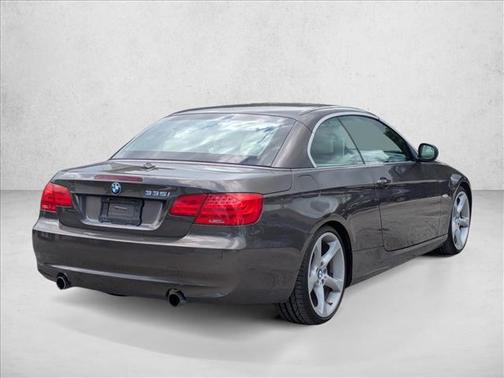 2011 BMW 335 335i
