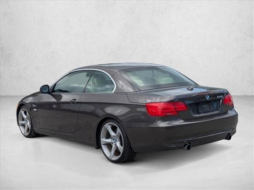 2011 BMW 335 335i