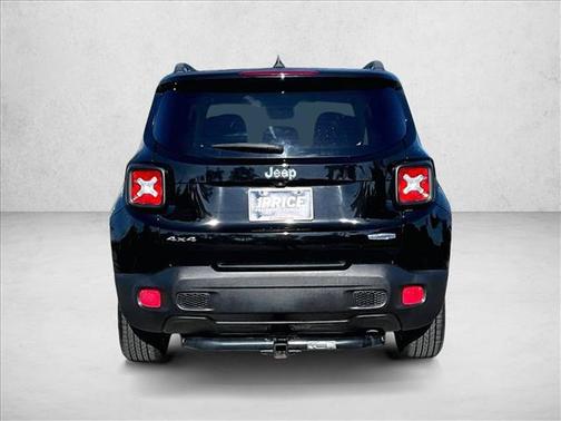 Black 2017 Jeep Renegade Latitude