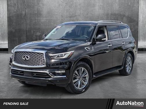 2023 INFINITI QX80 Luxe