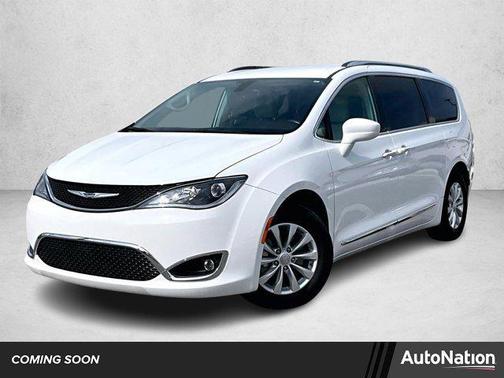 2018 Chrysler Pacifica Touring-L Plus