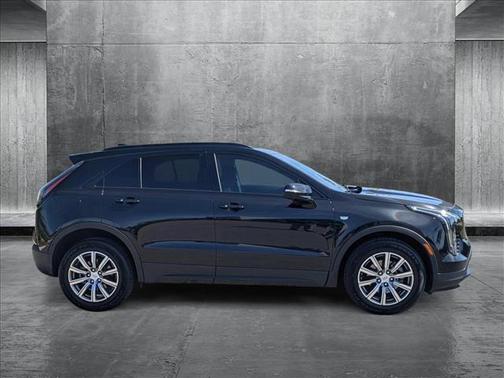 2022 Cadillac XT4 Sport