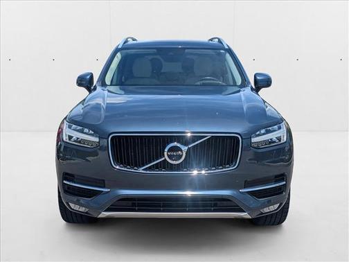 2019 Volvo XC90 T6 Momentum
