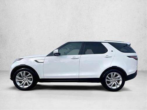 Fuji White 2018 Land Rover Discovery HSE