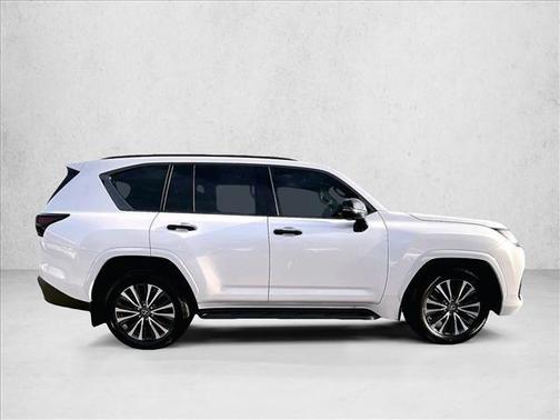 2023 Lexus LX 600 Premium
