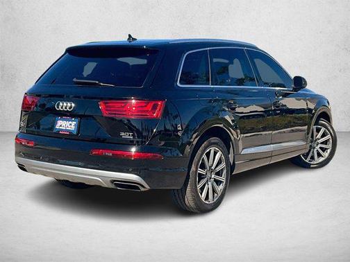 2017 Audi Q7 3.0T Premium