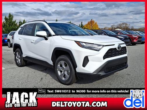 2025 Toyota RAV4 XLE