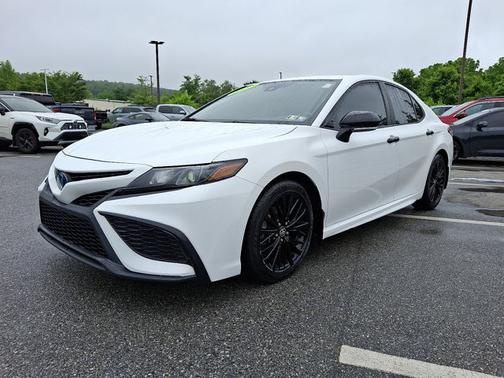 2022 Toyota Camry Hybrid Nightshade