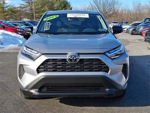 2023 Toyota RAV4 LE