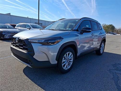 2026 Toyota Corolla Cross LE