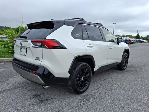 2022 Toyota RAV4 Hybrid XSE