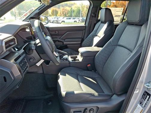 2025 Toyota 4Runner TRD Off Road