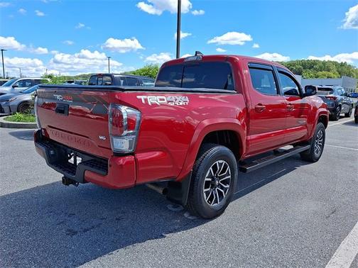 2023 Toyota Tacoma TRD Sport